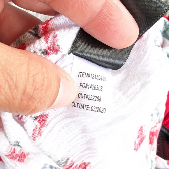 Torrid floral cold shoulder blouse crinkle size 2xl‎ - Picture 7 of 10